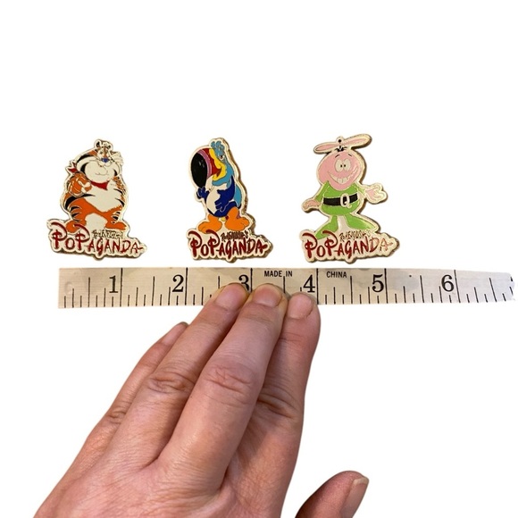 Ron English x MINDstyle Popaganda Cereal Killers Minis Enamel Pins - Picture 2 of 6